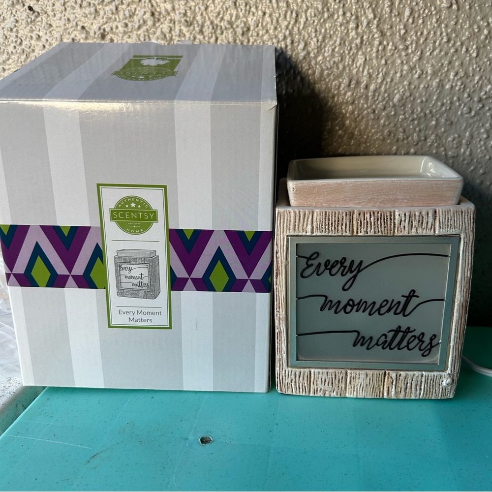 Scentsy Every Moment Matters Warmer Full Size New In Box RARE NIB
